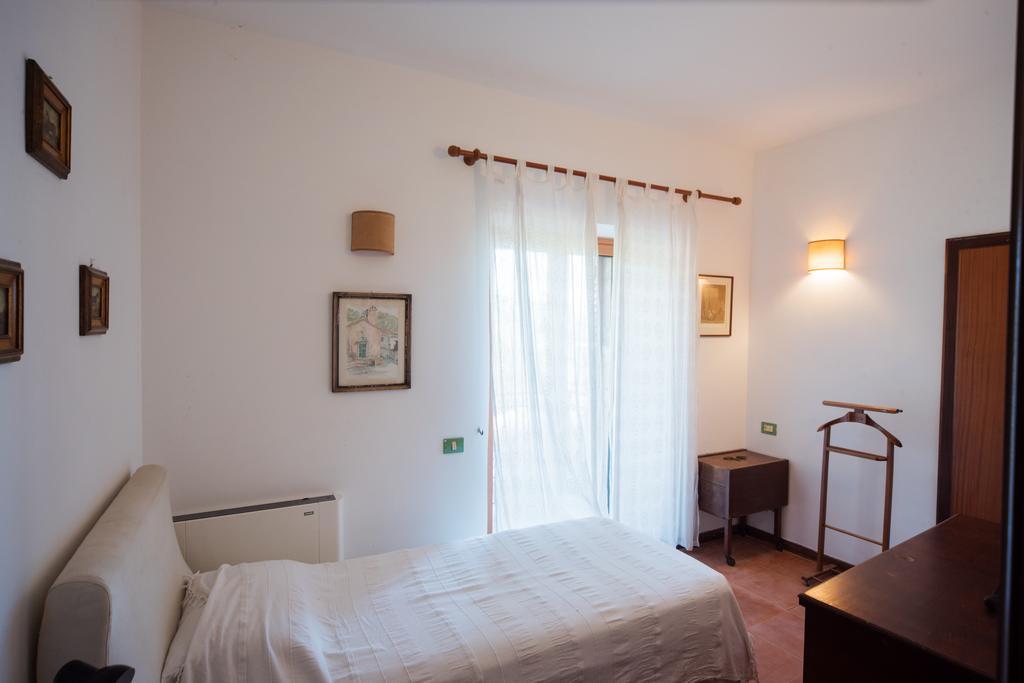 The Clock Houses Borgo Gallodoro Letojanni Exterior photo